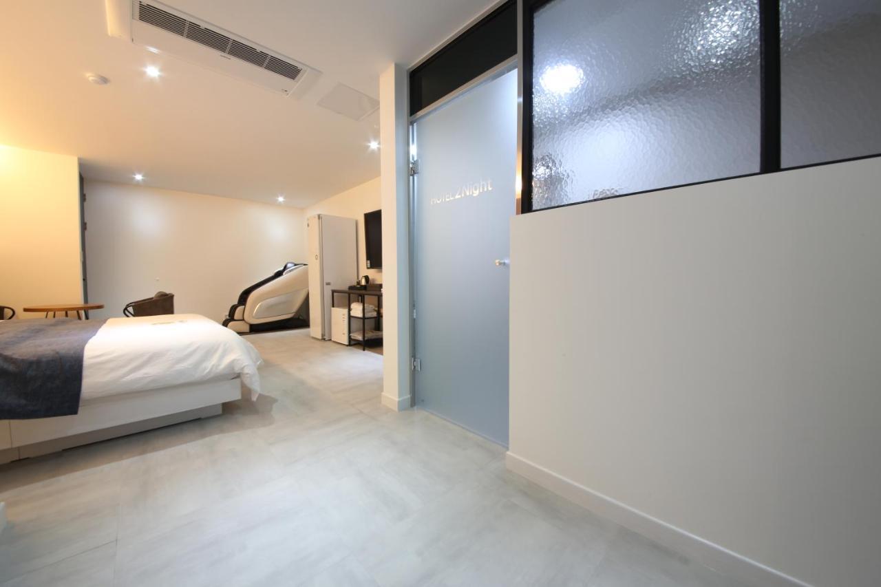 2Night Business Hotel Jeonju Exterior photo